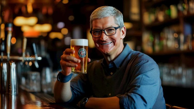 Apple vadovas T Cookas atskleide ypatingai asmeniskus dalykus ir tai kaip Apple Watch isgelbejo jo tevo gyvybe paklausykite patys