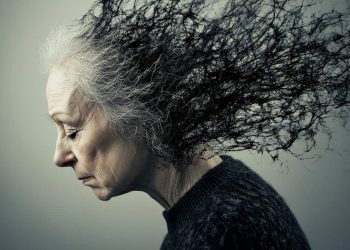 Sunki menopauze gali buti ispejamasis busimos demencijos pozymis